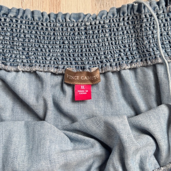 Vince Camuto Summer Bloom Chambray Embroidered Tank Top Size XL - Picture 4 of 11